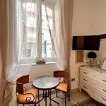 Aristocasa Luxury Bed & Breakfast 3*