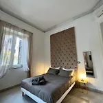 Bed & Breakfast Aristocasa Luxury 3*
