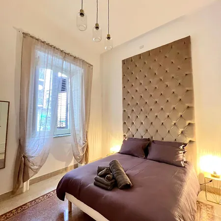 Aristocasa Luxury Bed & Breakfast *
